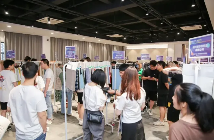 Hoe kleding te kopen uit China - Berekening van Landed Cost